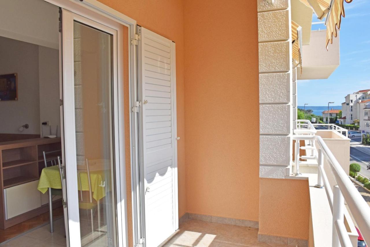 Apartments Stone Tučepi Екстериор снимка