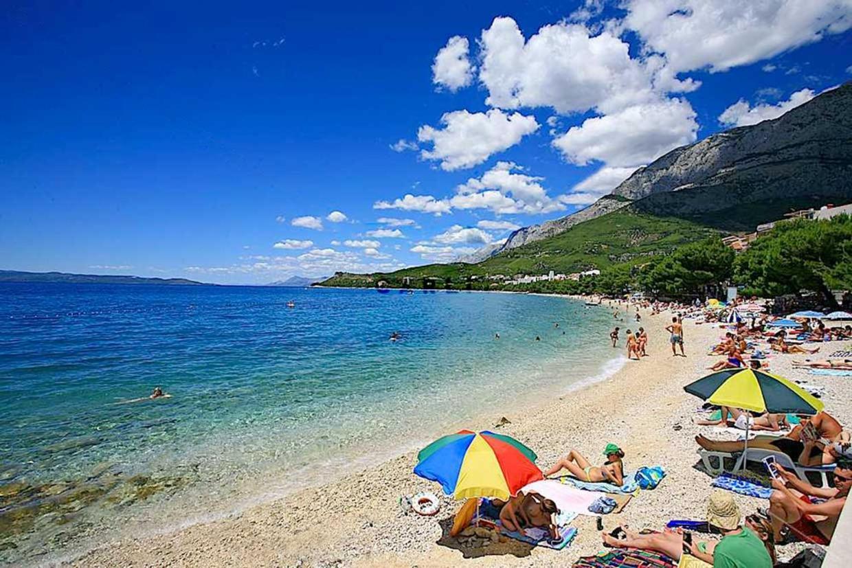 Apartments Stone Tučepi Екстериор снимка